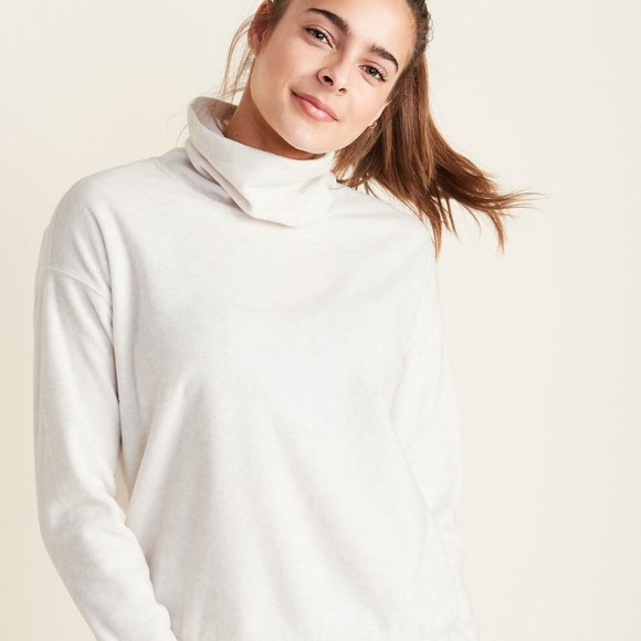 White Go-Warm Micro Performance Fleece Funnel-Neck Pullover for Women Old Navy - Picture 2 of 7